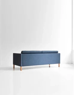 MH 276 Sofa, Mood stof fra<Mogens Hansen Sale