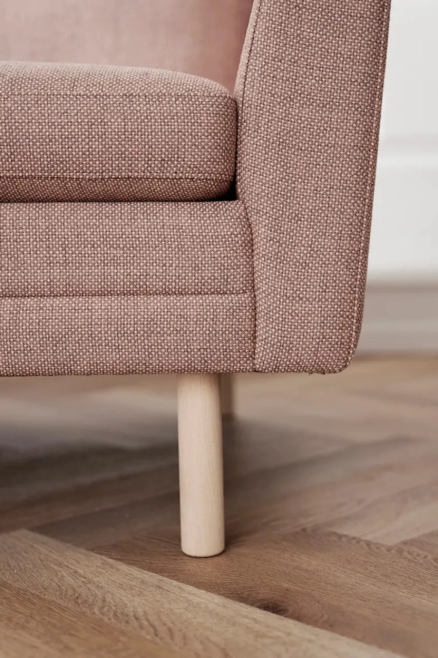 MH2301 Sofa, focus royal fra<Mogens Hansen Best