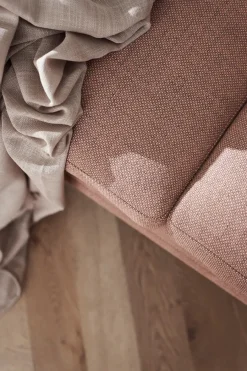 MH2301 Sofa, focus royal fra<Mogens Hansen Best