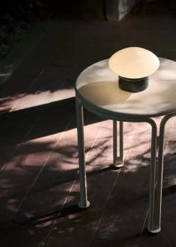 Mist AP21 Portable Bordlampe fra<&Tradition Online