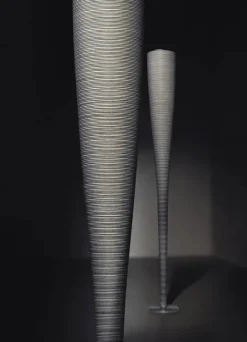 Mite Gulvlampe fra<Foscarini New