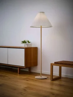 Model 328 Gulvlampe, eg fra<Le Klint New