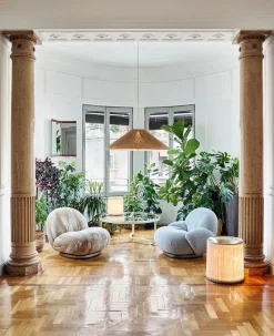 Model 597 Gulvlampe fra<GUBI Discount