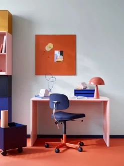 Monterey Skrivebord, dybde 60 cm fra<Montana