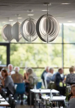 Moon pendel af Verner Panton<Verpan Clearance