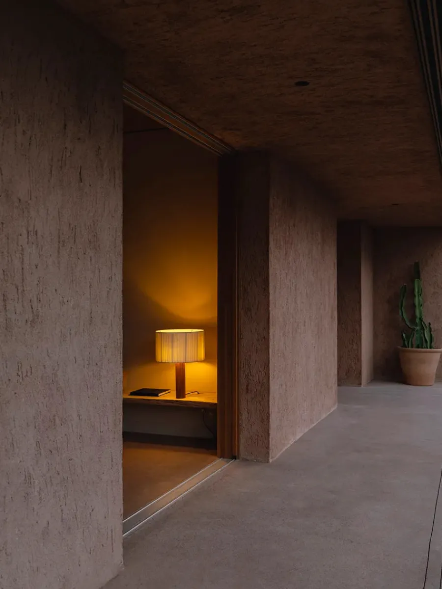 Moragas Bordlampe fra Santa and Cole<Santa & Cole Sale