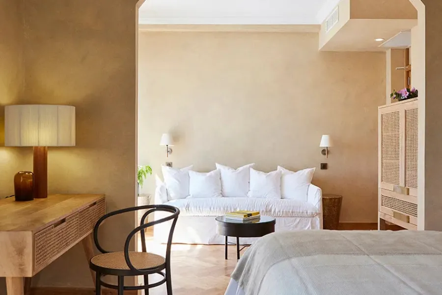 Moragas Bordlampe fra Santa and Cole<Santa & Cole Sale