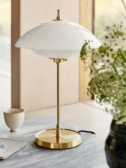 Musling Bordlampe fra<Fritz Hansen Discount