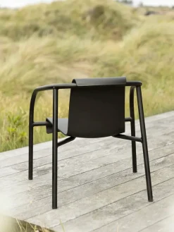 Nami Loungestol fra<Houe Best