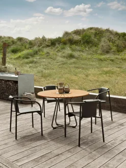 Nami Spisestol m/armlæn fra<Houe