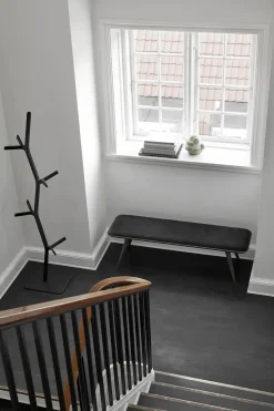 Nara Stumtjener fra<Fredericia Furniture Online