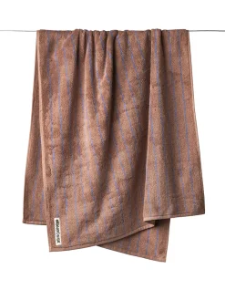 Naram towel - Soft Fuchsia fra<Bongusta Outlet