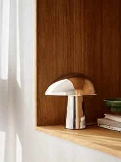 Night Owl Steel Bordlampe, polished steel fra<Fritz Hansen Best