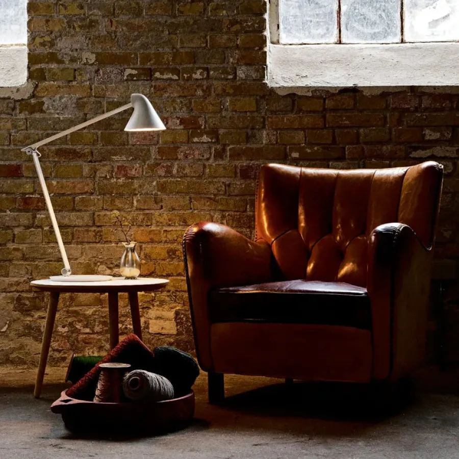 NJP bordlampe fra<Louis Poulsen Best