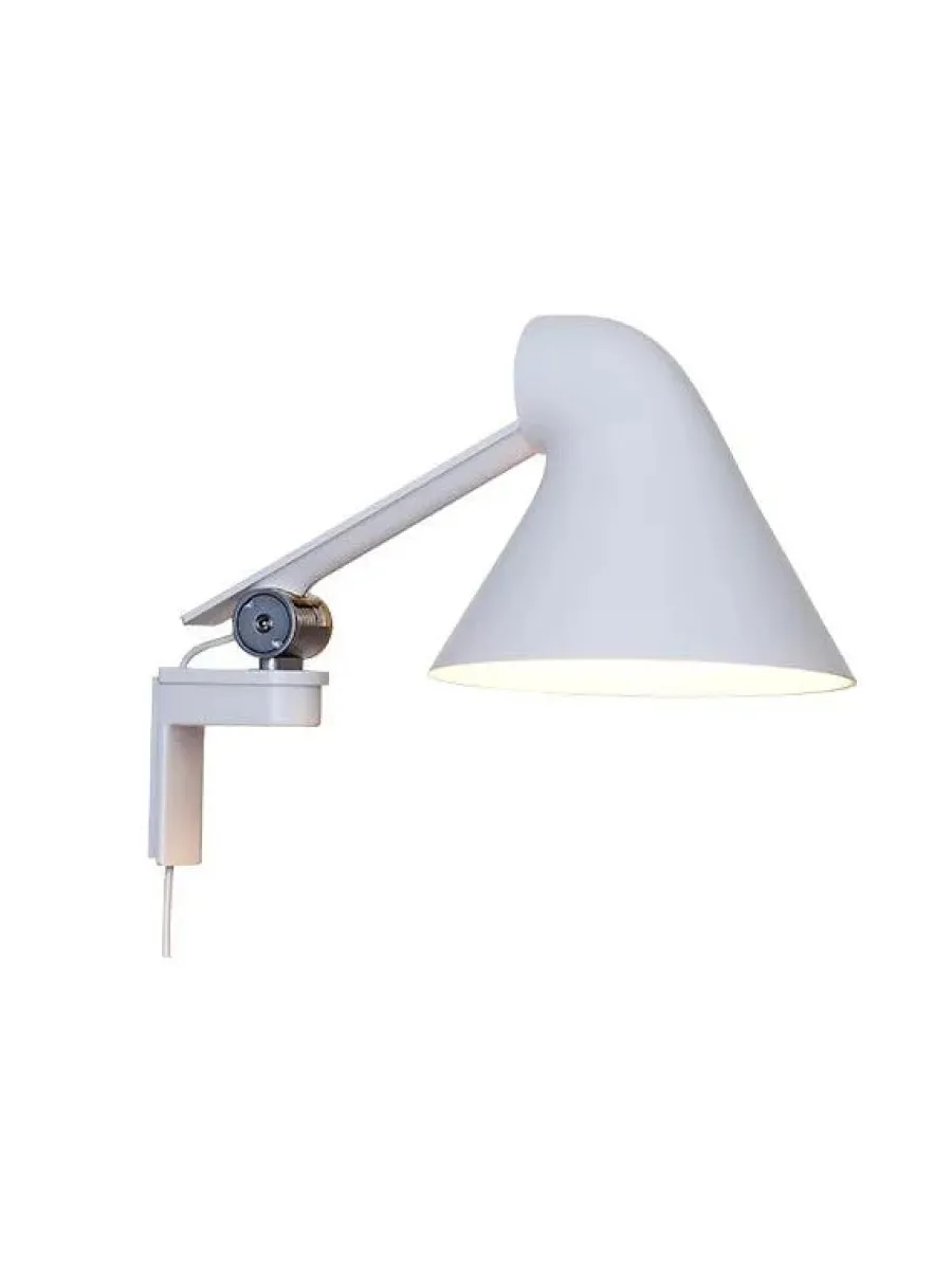 NJP væglampe fra<Louis Poulsen New