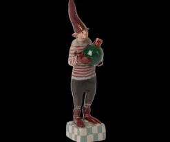 Noilly Noël, No. 32 Nissedreng med rød julekugle fra 2025<Maileg