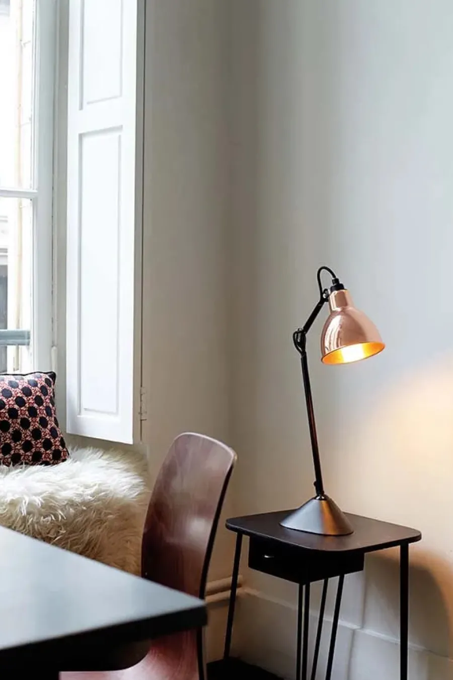 Nr. 205 bordlampe fra<Lampe Gras Hot