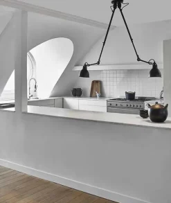 Nr. 302 dobbelt loftlampe fra<Lampe Gras Hot