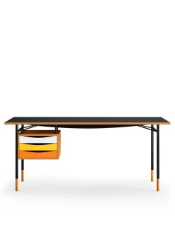 Nyhavn Skrivebord, 170 cm af Finn Juhl<House of Finn Juhl Sale