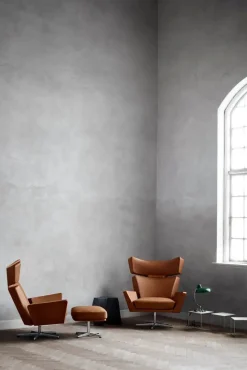 Oksen Fodskammel af Arne Jacobsen<Fritz Hansen New