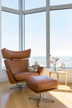 Oksen Lænestol af Arne Jacobsen<Fritz Hansen Best