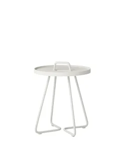 On The Move Sidebord fra<Cane-line Sale