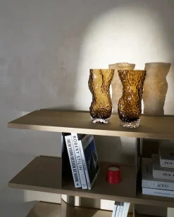 Ostrea Vase, klart glas fra<Hein Studio Online