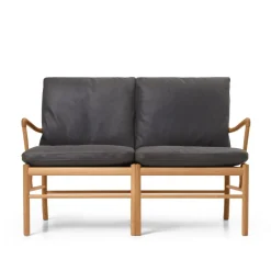 OW149-2 Colonial sofa eg olie, Terra-læder af Ole Wanscher<Carl Hansen & Søn Sale