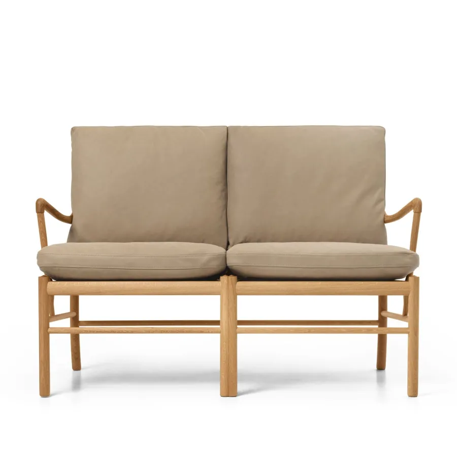 OW149-2 Colonial sofa valnød olie, Terra-læder af Ole Wanscher<Carl Hansen & Søn Hot