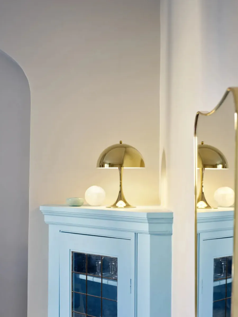 Panthella 250 bordlampe, koral af Verner Panton<Louis Poulsen Online