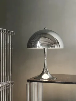 Panthella 250 bordlampe, opal af Verner Panton<Louis Poulsen New