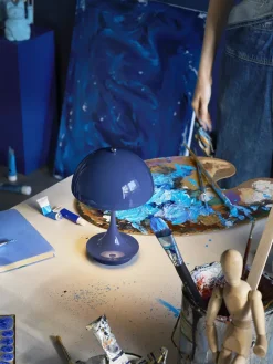 Panthella 160 Portable V3, opaque indigo af Verner Panton<Louis Poulsen Outlet