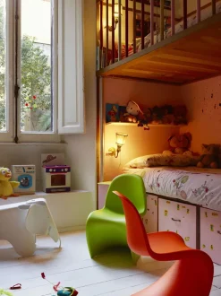 Panton Junior Stol fra<Vitra New