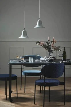 Panton Move spisebord, Black af Verner Panton<Verpan Sale