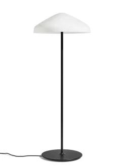 Pao Glass Floor Lamp fra<HAY Best