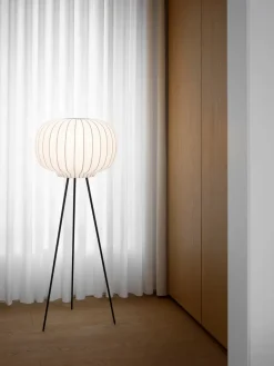 Paper gulvlampe fra<Vipp Outlet