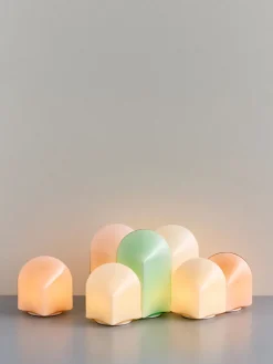 Parade Portable Lamp 160 fra<HAY Online