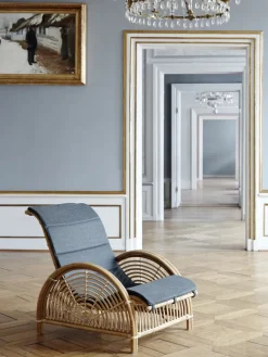 Paris Lænestol af Arne Jacobsen<Sika-Design New