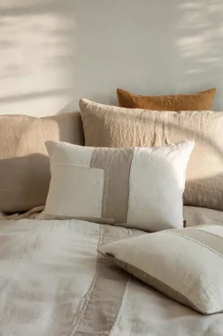 Part Bedspread, off-white fra<Ferm Living New