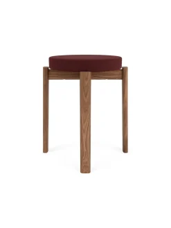 Passage Stool, upholstered fra<Audo Copenhagen Online
