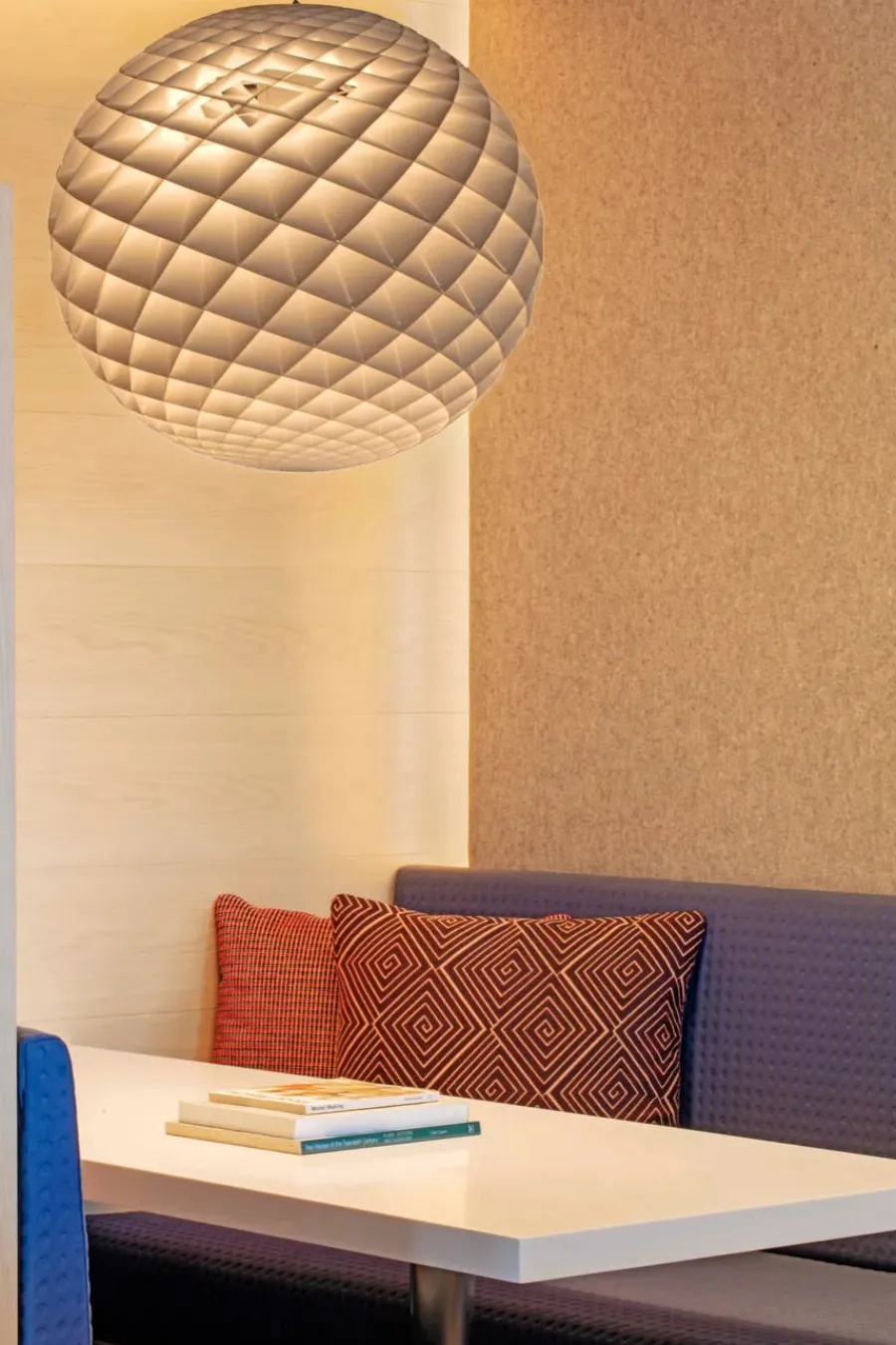 Patera Oval pendel fra<Louis Poulsen Outlet