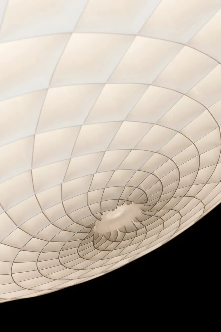 Patera Oval pendel fra<Louis Poulsen Outlet