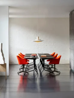 Pavilion Skrivebord AV16 fra<&Tradition Hot