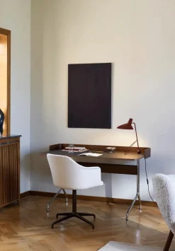 Pavilion Skrivebord AV17 fra<&Tradition