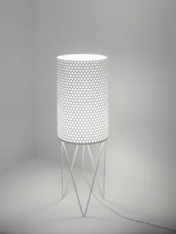 PD2 gulvlampe fra<GUBI