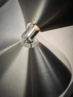 Peel Bordlampe fra<Frandsen Hot