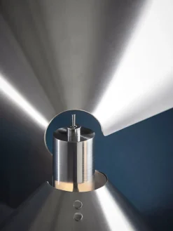 Peel Væglampe fra<Frandsen Discount