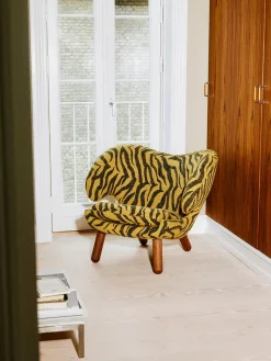 Pelikan stol, eg klar olie af Finn Juhl<House of Finn Juhl Sale