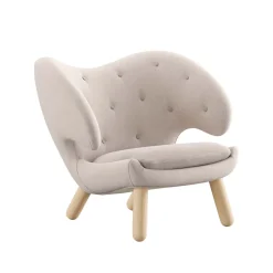 Pelikan stol, eg klar olie af Finn Juhl<House of Finn Juhl Sale