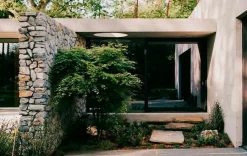 Peter Ivens - Houses fra<New Mags Online